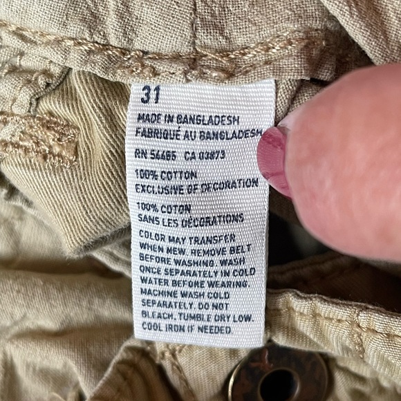 Men’s American Eagle Cargo Shorts, size 31 (tan) - Picture 3 of 4